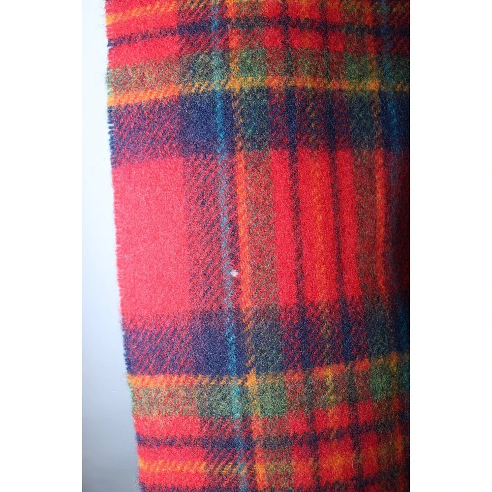 NWT John Hanly Men's One Size 100% Lambswool Plaid Scarf